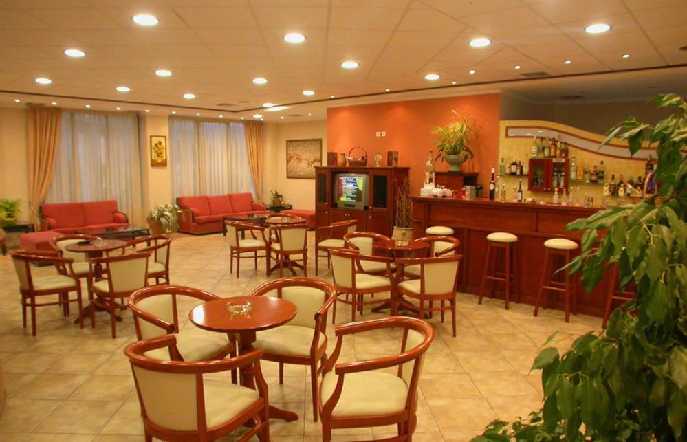 Hotel Alkionis ザハロ エクステリア 写真